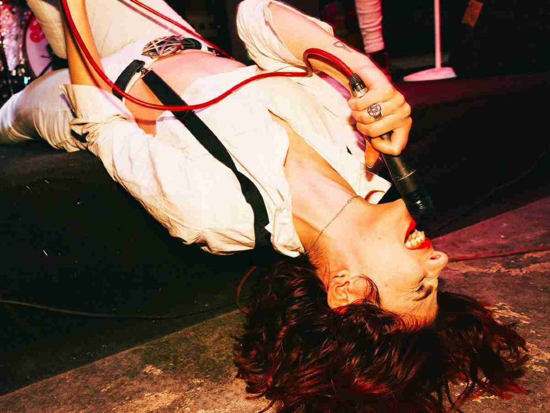 ZUKaraban's tweet image. 🔥 De marianitos con el diablo en Helldorado 🔥

Este sábado, los Deaf Devils traen su mezcla de rock, metal y punk rock a las Vermut Sesions de Helldorado. 🎸🔥

📍 Gasteiz | 📅 Sábado
🎟️ ¡No faltes! 👉 zuk.eus

#DeafDevils #PunkRock #Helldorado