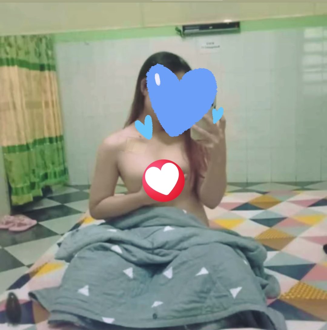 Nhidam488's tweet photo. Sao anh cứ cạ cạ mà ko đút vào 😠 https://t.co/65UazBwRWb