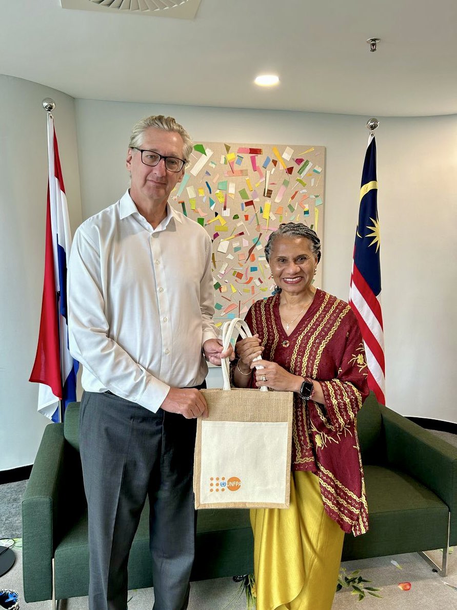 UNFPA Malaysia (@unfpamalaysia) on Twitter photo Grateful to the Ambassador of the Kingdom of the Netherlands to Malaysia H.E. <a href="/JacquesWerner/">Jacques Werner</a> for a meaningful & productive exchange.
UNFPA 🇲🇾 Representative Dr. Julitta Onabanjo had the opportunity to recognise the Kingdom of the Netherlands 🇳🇱 as a committed #PartnersAtCore Grateful to the Ambassador of the Kingdom of the Netherlands to Malaysia H.E. <a href="/JacquesWerner/">Jacques Werner</a> for a meaningful & productive exchange.
UNFPA 🇲🇾 Representative Dr. Julitta Onabanjo had the opportunity to recognise the Kingdom of the Netherlands 🇳🇱 as a committed #PartnersAtCore