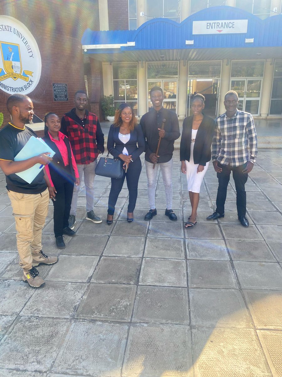 FanuelGona28265's tweet photo. In the end justice will prevail and those who fight for what is right will be Victorious {D.M} 🇿🇼💯 https://t.co/0s2QlslWmH