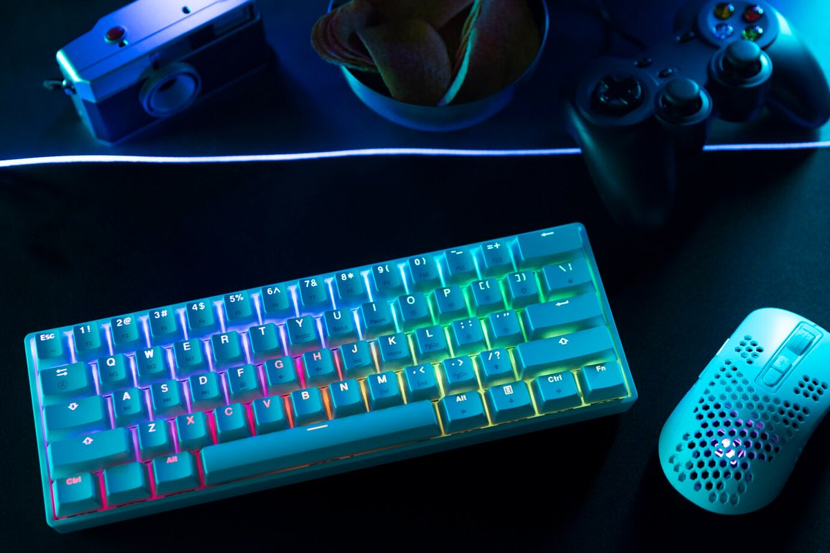 basicscomp's tweet image. Fun Fact: The first computer mouse was made of wood!
Computer hardware has evolved a lot over the years. Want to learn about modern input and output devices? Check out our latest guide!
Read here: basicscomp.com/introduction-t…
#Tech #Technology #TechGuide #TechQuiz #TestYourSkills