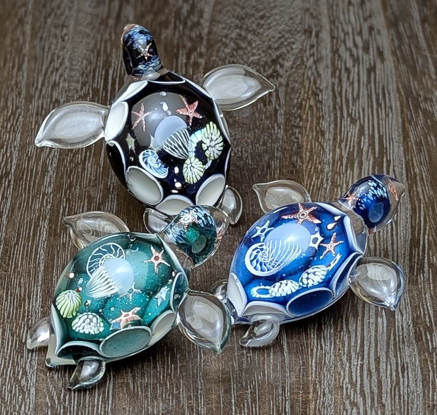 TOMOMATSU GLASS WORKS ガラスペンダントトップ 隠れ海月危機
