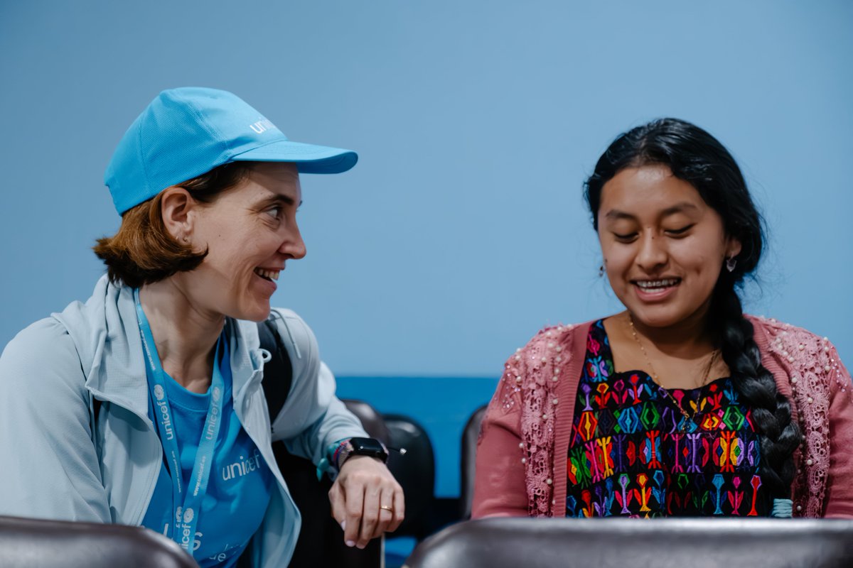 UNICEF España (@unicef_es) on Twitter photo Recorremos Alta Verapaz, Guatemala, con <a href="/boticariagarcia/">Marián García</a>, <a href="/luciapediatra/">Dra. Lucía Galán (Lucía mi pediatra)</a> y <a href="/malasmadres/">malasmadres</a>. Un lugar donde muchas niñas enfrentan barreras que limitan su futuro. Súmate a Unidos por los derechos de las niñas para lograr un futuro con oportunidades para todas bit.ly/41AdZBi Recorremos Alta Verapaz, Guatemala, con <a href="/boticariagarcia/">Marián García</a>, <a href="/luciapediatra/">Dra. Lucía Galán (Lucía mi pediatra)</a> y <a href="/malasmadres/">malasmadres</a>. Un lugar donde muchas niñas enfrentan barreras que limitan su futuro. Súmate a Unidos por los derechos de las niñas para lograr un futuro con oportunidades para todas bit.ly/41AdZBi