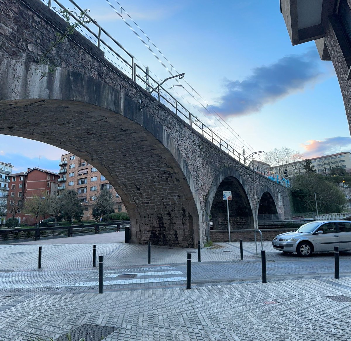 ✅ Honekin batera, Eusko Jaurlaritzak hitza bete du eta Antxoko biztanleriak urteetan zehar eskatutakoari erantzuna emango dio. 

💪🏻 Esan eta egin, ese es nuestro lema!

Zorionak, Antxo! ❤️

👓 noticiasdegipuzkoa.eus/gipuzkoa/berta…