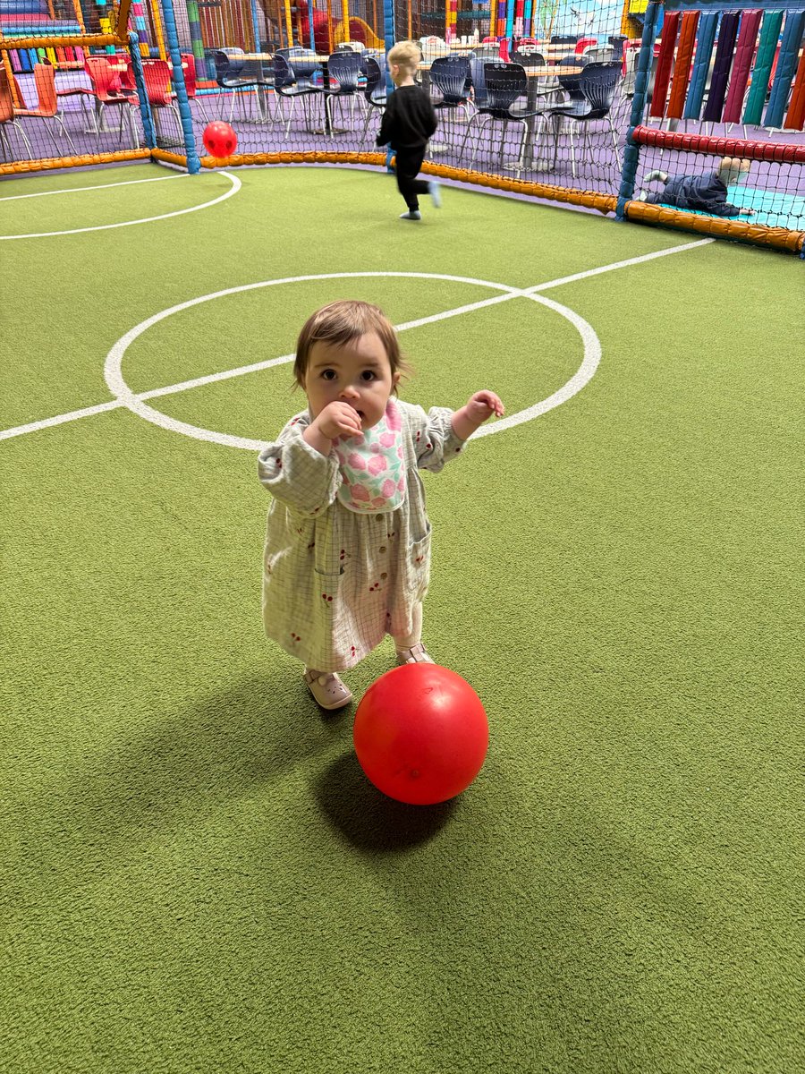 ConnorJordan_'s tweet photo. My little girl is a future @scfc_women striker in the making ⭐️ https://t.co/rpynYWz51B
