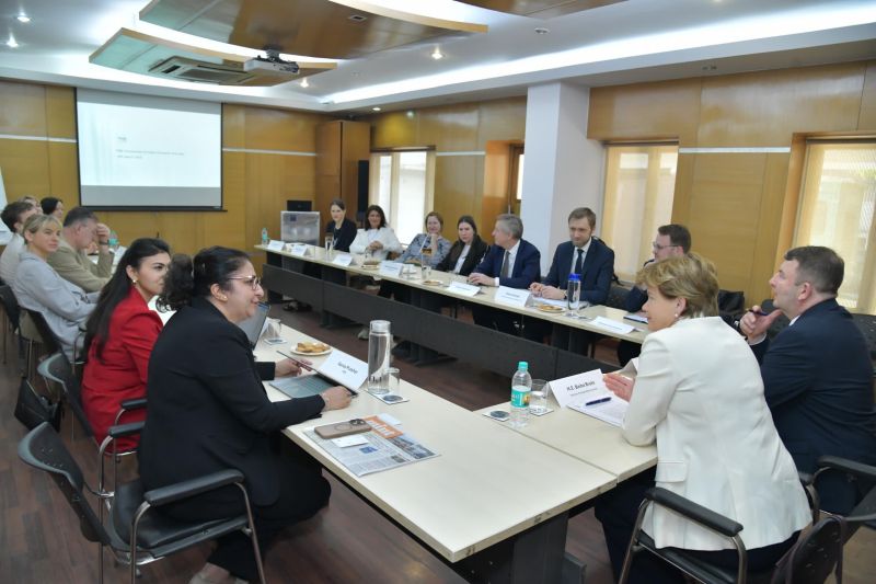 Latvian_MFA's tweet photo. FM @Braze_Baiba 🇱🇻 & the Latvian business delegation, including @desktime, PrintyMed, Eventech, Deep Space Energy, Nordichem Europe, & Latvian Space Industry Association, met with @SoPrashar, Secretary General of the Federation of European Business in India (FEBI). They discussed the most important sectors of 🇱🇻’s economy & Latvian entrepreneurs’ interest in building contacts in technology & innovation. Ms Prashar provided insights into opportunities & major challenges when working in the Indian 🇮🇳 market & confirmed #FEBI’s readiness to support Latvian businesses in starting or expanding their operations.