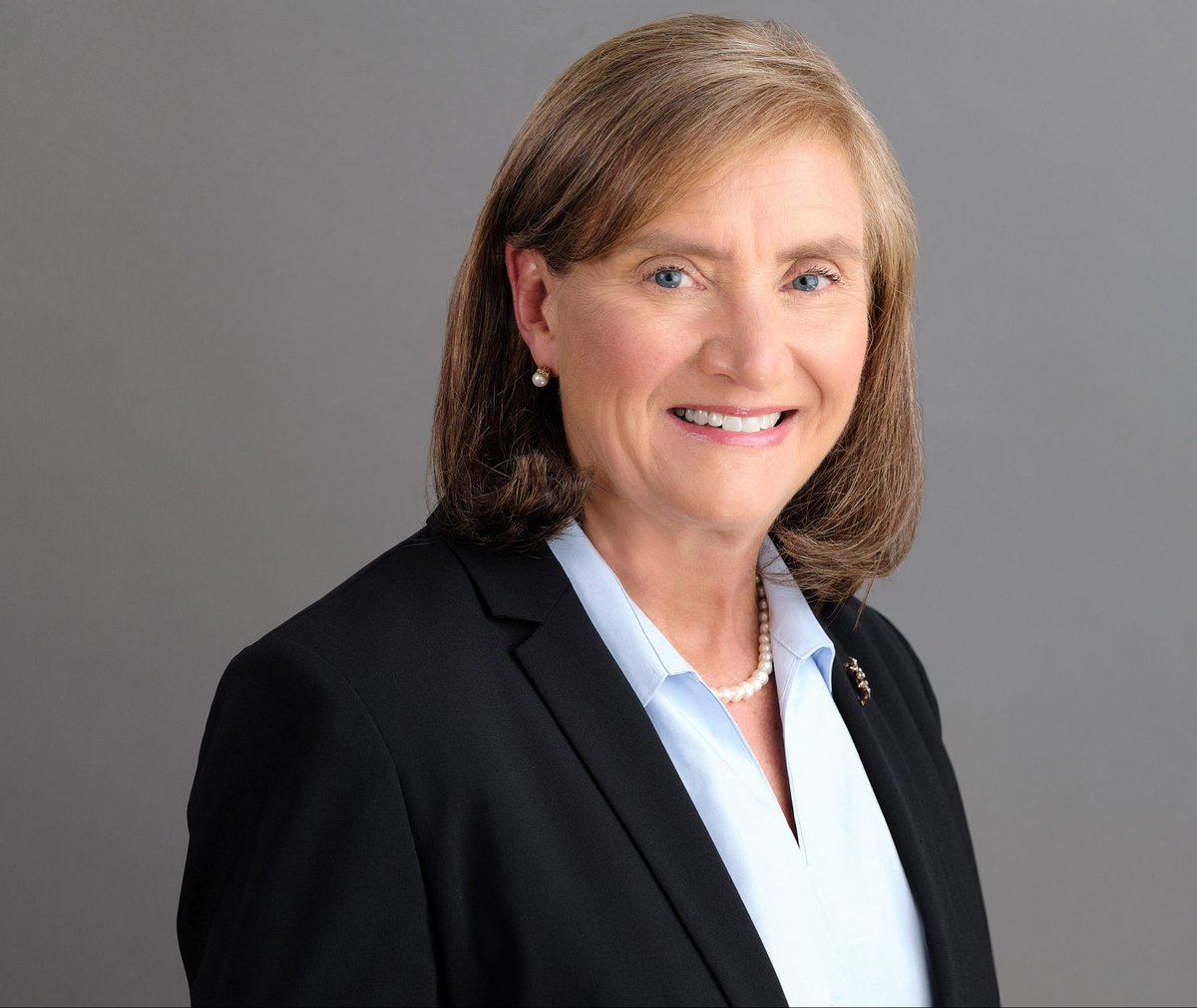 American Heart Association: Massachusetts (@americanheartma) on Twitter photo Dr. Christine E. Seidman, of <a href="/harvardmed/">Harvard Medical School</a> and <a href="/BrighamWomens/">Brigham and Women's Hospital</a>, will receive the 2025 Paul Dudley White Award! 🏅 Her research has saved lives and advanced precision medicine. She’ll be honored at the Boston Heart and Stroke Ball on April 5. Read more: newsroom.heart.org/local-news/reg… Dr. Christine E. Seidman, of <a href="/harvardmed/">Harvard Medical School</a> and <a href="/BrighamWomens/">Brigham and Women's Hospital</a>, will receive the 2025 Paul Dudley White Award! 🏅 Her research has saved lives and advanced precision medicine. She’ll be honored at the Boston Heart and Stroke Ball on April 5. Read more: newsroom.heart.org/local-news/reg…