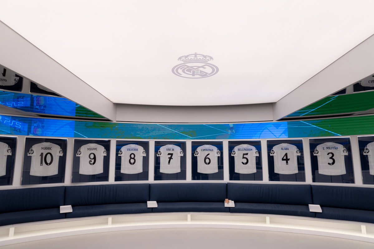 etienneboutan's tweet image. Had an amazing time putting together a diverse crowd of founders, investors, and cultural leaders for a private visit of @realmadrid facilities followed by a dinner at Grupo Arzábal in the Santiago Bernabéu Stadium.

When @HugoAmsellem and I started @intuitionvc, we wanted to…