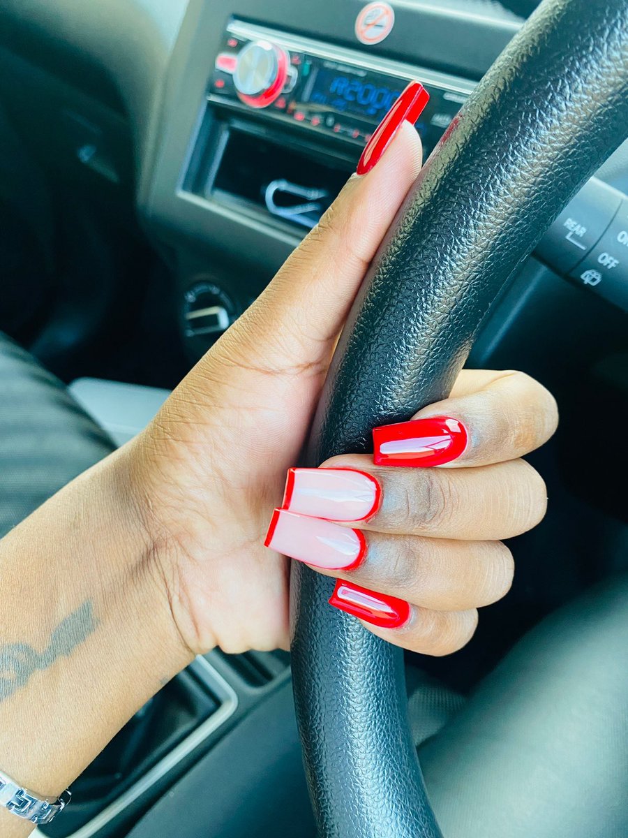 Zintooo's tweet photo. @brutalfruitsa Square shaped all day, every day #youbelong https://t.co/VmYZcJ65Bd