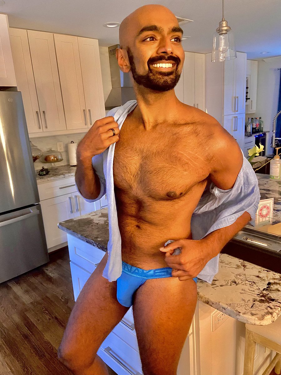 AJ tweet media