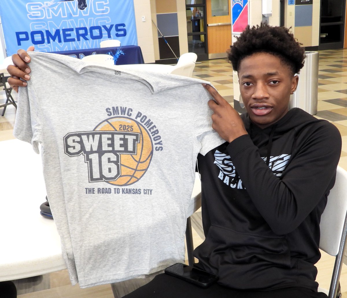 In just the fourth season of its men's hoops program, Saint Mary-of-the-Woods carries Terre Haute's March Madness hopes along to Kansas City, where the Pomeroys will play in the NAIA Tournament's Sweet 16. "We’re definitely turning some heads right now.”
tribstar.com/news/news_colu…
