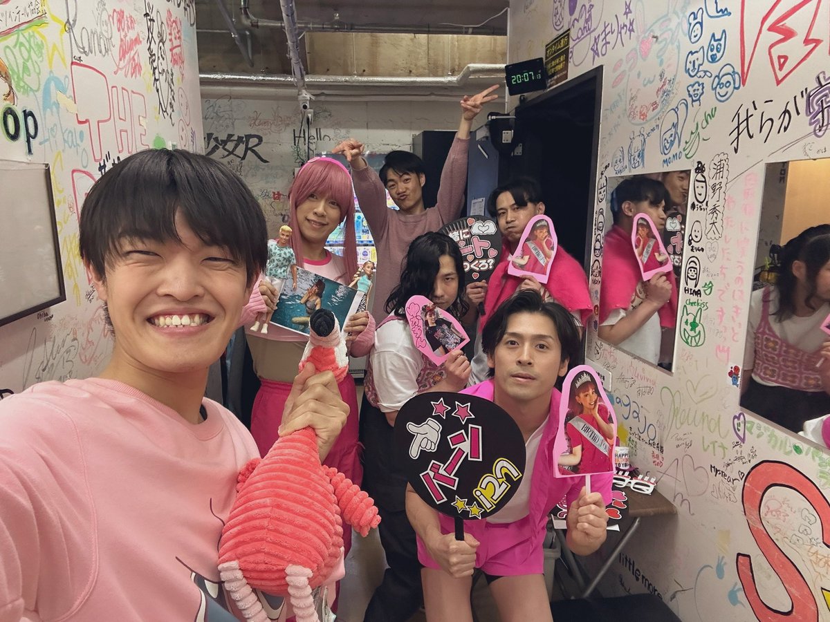 昨日の強火ありがとうございました☺️🔥
ドリチケ等ありがとうございます！！

3週間ぶりの強火もう本番前から皆さんにお会いできるのが楽しみで、本番もずっと楽しくて最高の1日でした😭

そしてゆかちんさんお誕生日おめでとうございます！！🥳