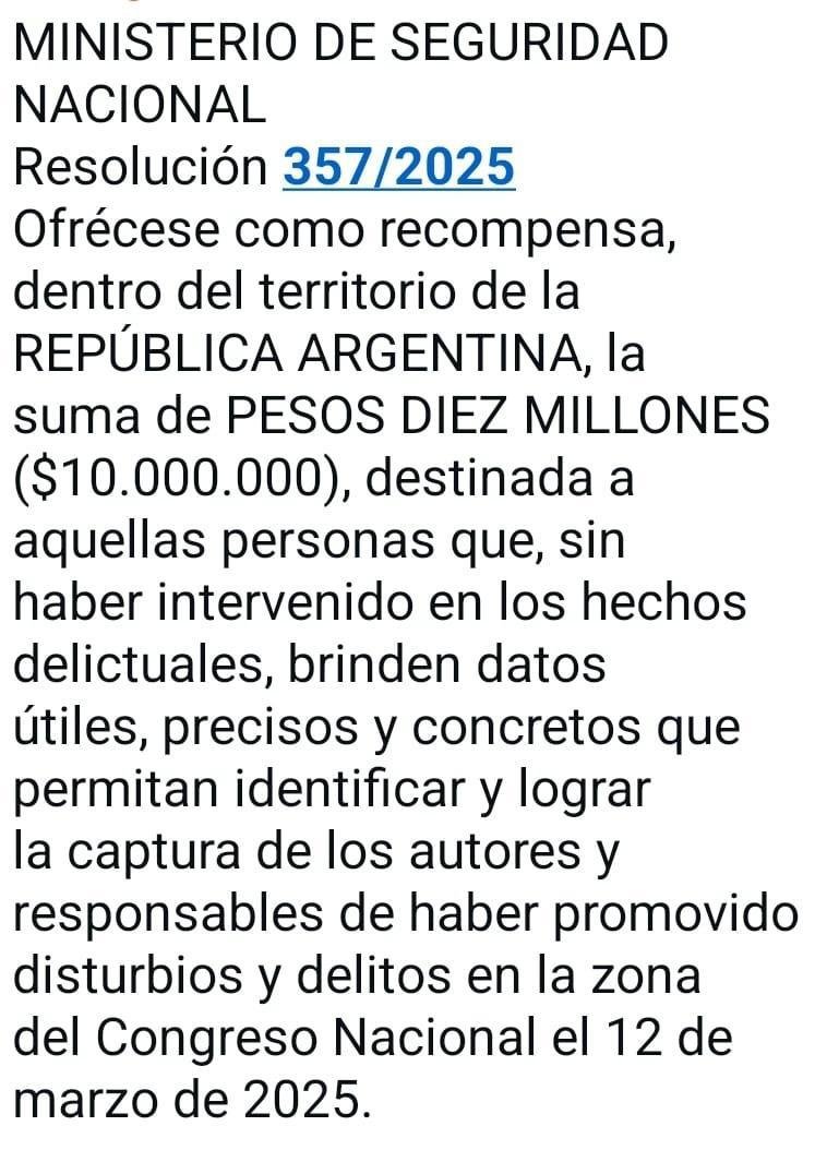 hernanletcher's tweet photo. COMO EN EL LEJANO OESTE
El gobierno:
🔸 ofrece recompensas
🔸 anuncia represión
🔸 anticipa violencia