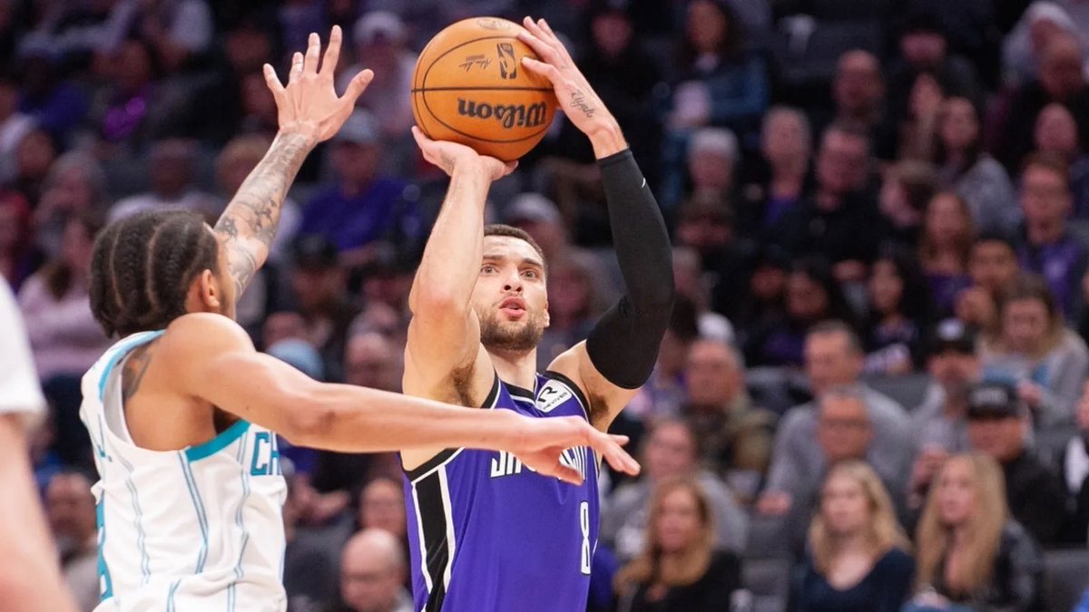 marcelo77don's tweet photo. 🏀NBA PLAY 1 :

Zach LaVine 20 Points (1.83)
The odds are already dropping.
La cote est deja entrain de descendre👨🏽‍🍳 #parlays #bettingpicks https://t.co/k2I8jyZsGy