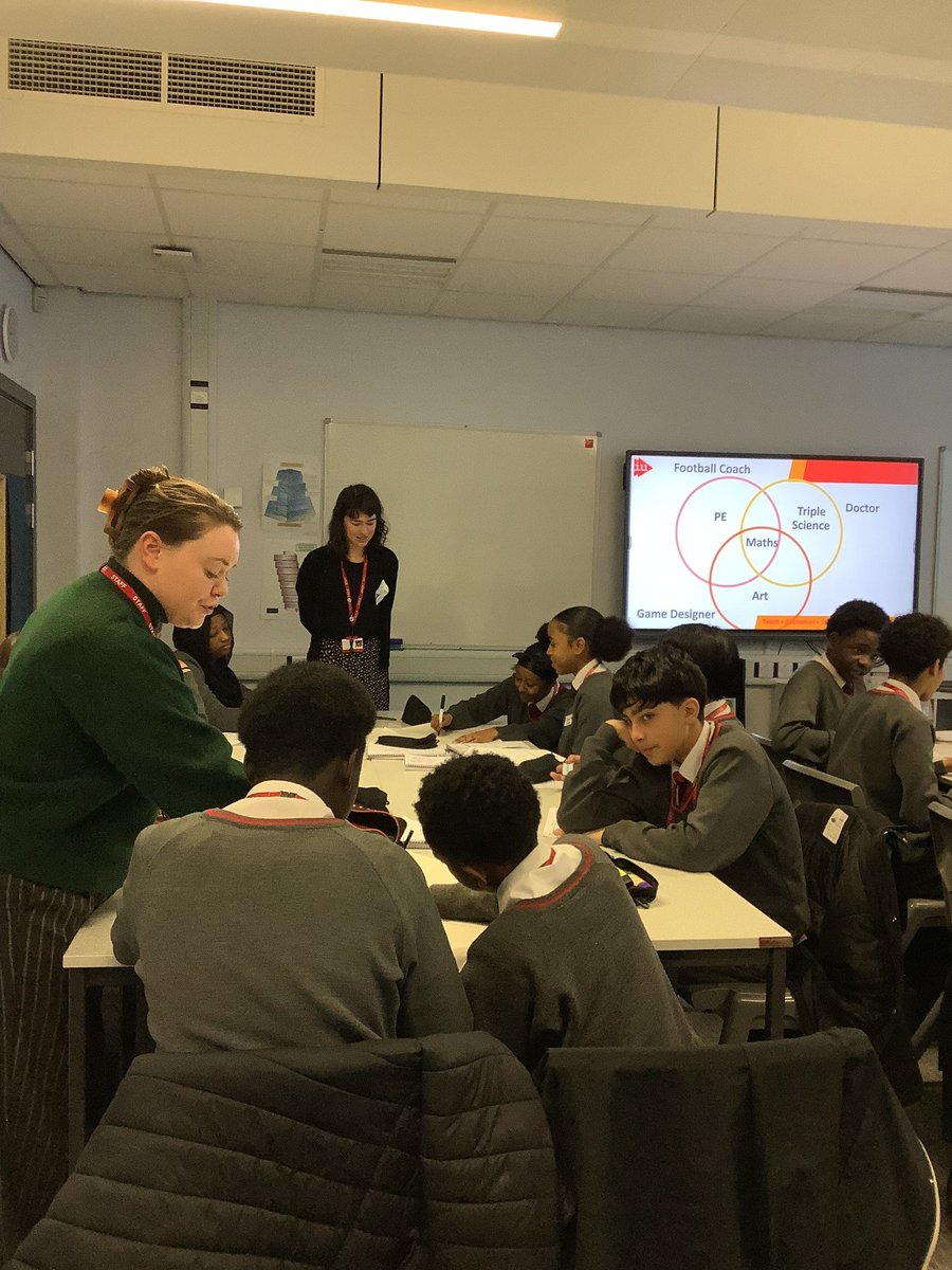 📢 A huge #thank you to <a href="/IntoUniversity/">IntoUniversity</a> for working with TRGA students. This week Year 8 students benefited from an IntoUniversity workshop. Students learnt about GCSE options, post-16 subjects and what careers these can lead to. #careers #options #CEIAG #GCSE #daretoachieve