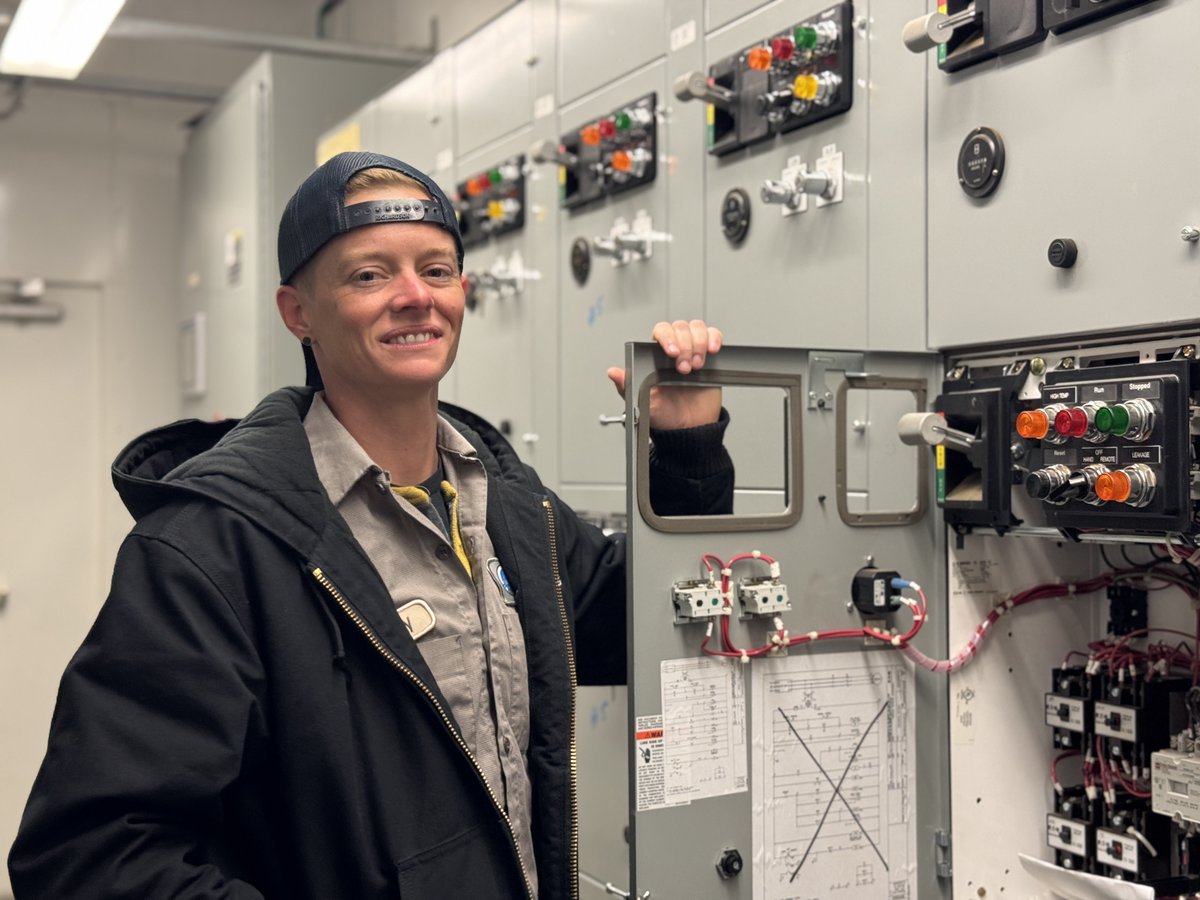 ✨Celebrating National Women’s History Month ✨

Hear from City Clerk Teresa Bolden, Utilities Electronic Systems Supervisor Emily Arnold, and Public Works Heavy Equipment Operator Brianna Perkerson!

🎥 Watch now: youtu.be/wkgEn4rwhCk

#ACityWithoutLimits