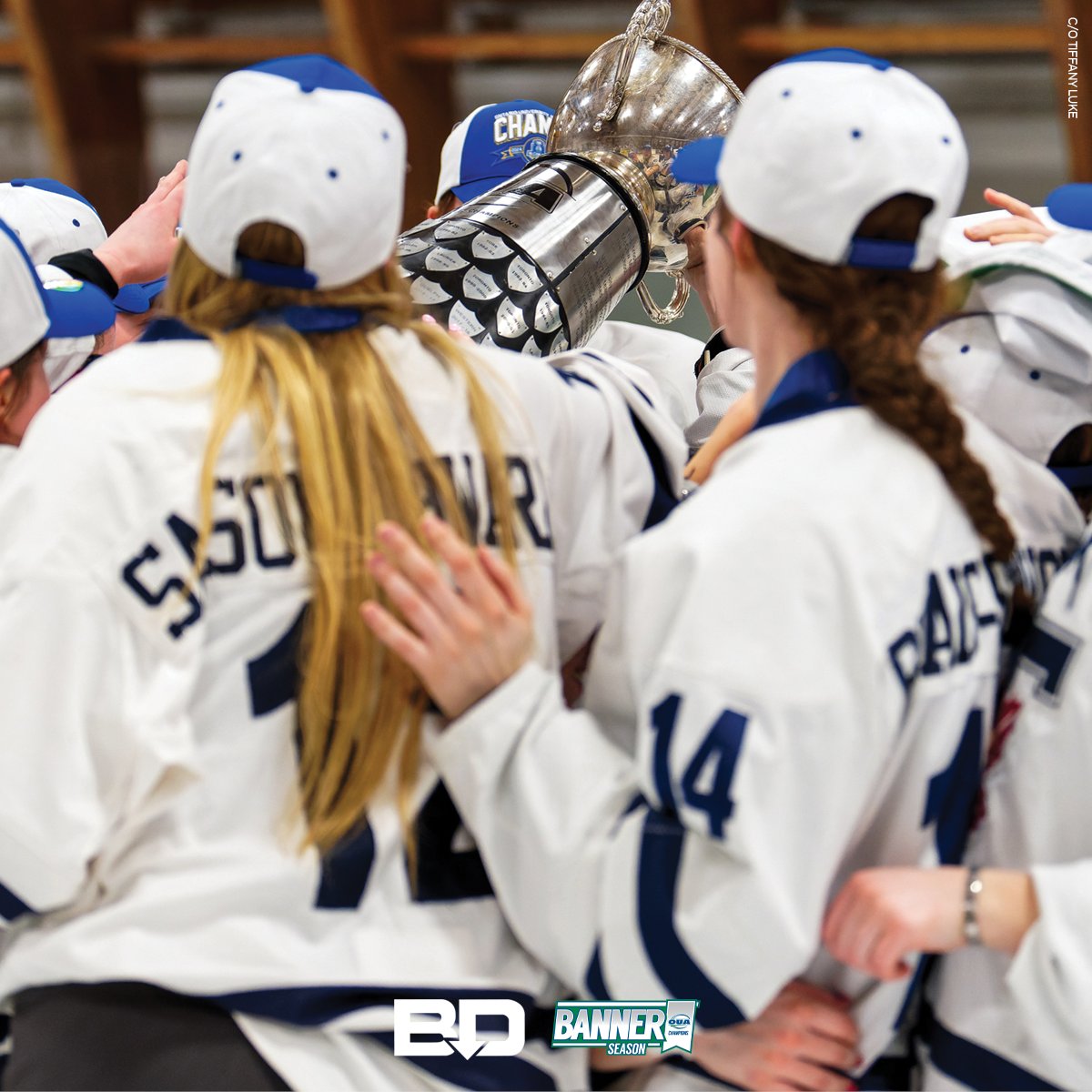 OUAsport's tweet photo. Hats off to our #OUA McCaw Cup champs! 🧢

#BannerSeason | @BardownHockey https://t.co/oDRX6Udyal