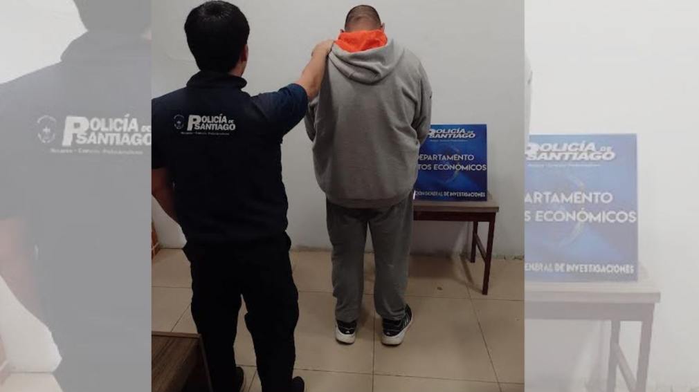 rfantastica91_7's tweet photo. 🗣️MENTIRAS Y ENGAÑOS: LA ESTAFA DEL FALSO CUSTODIO DE UN FUNCIONARIO DEL GOBIERNO QUE DEJÓ UNA VICTIMA CON  100 MIL PESOS DE PÉRDIDA

NOTA COMPLETA AQUÍ 👇🏼
https://t.co/ewvXGt6qqV https://t.co/ASWzPDc5QU