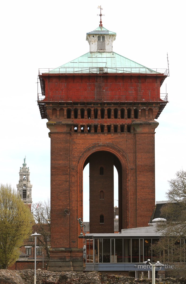 HistoricEngland's tweet photo. We’ve given a grant of £550,000 for the restoration of the Jumbo water tower in Colchester, Essex. 👏

We’re working in partnership with @HeritageFundUK and @ColchesterBPT to give this local landmark a bright future.

Find out more: ➡️ https://t.co/2tn34jRQXD https://t.co/rqUR44O0Mv