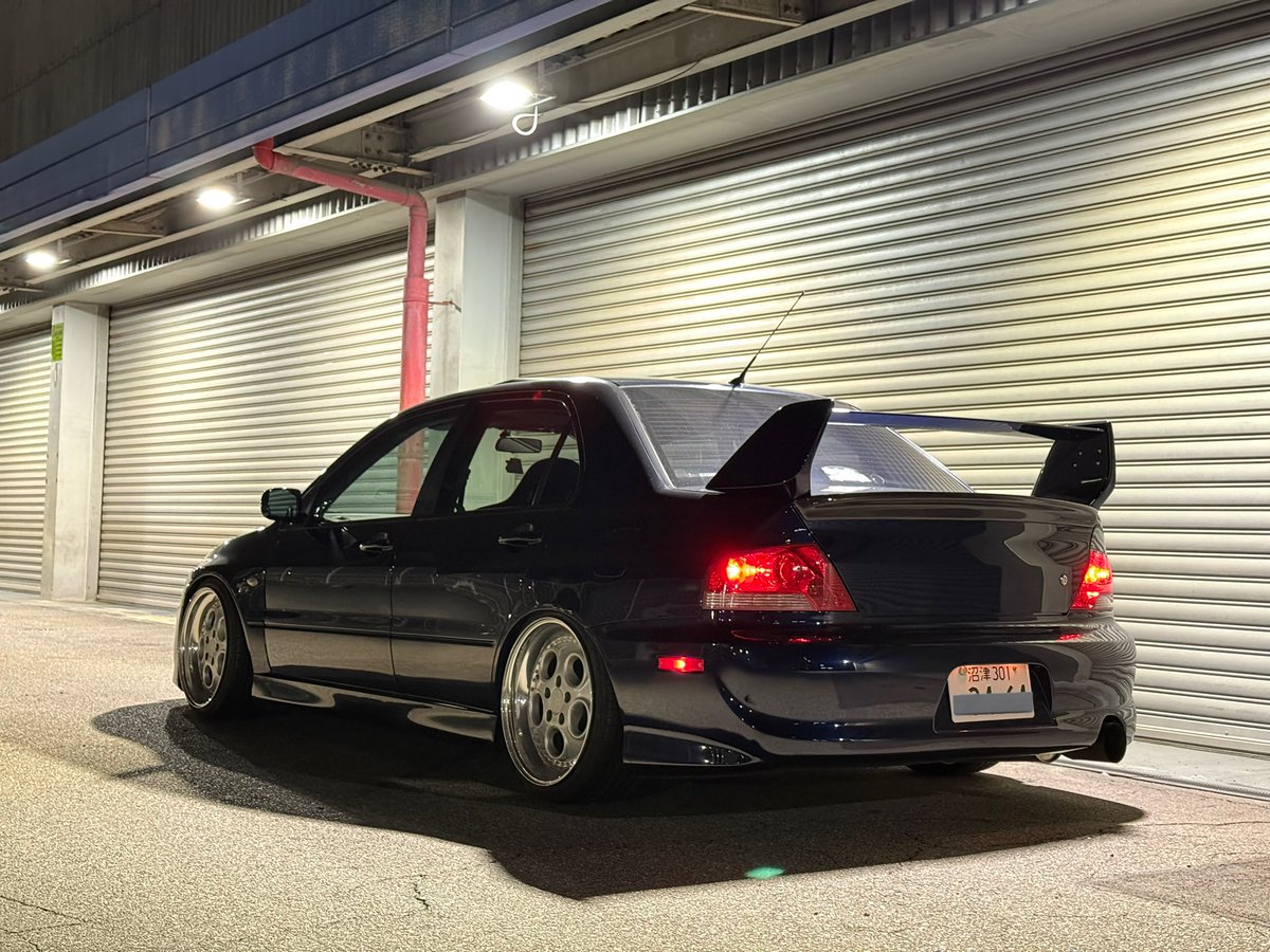 おおすぎ〜。 tweet media