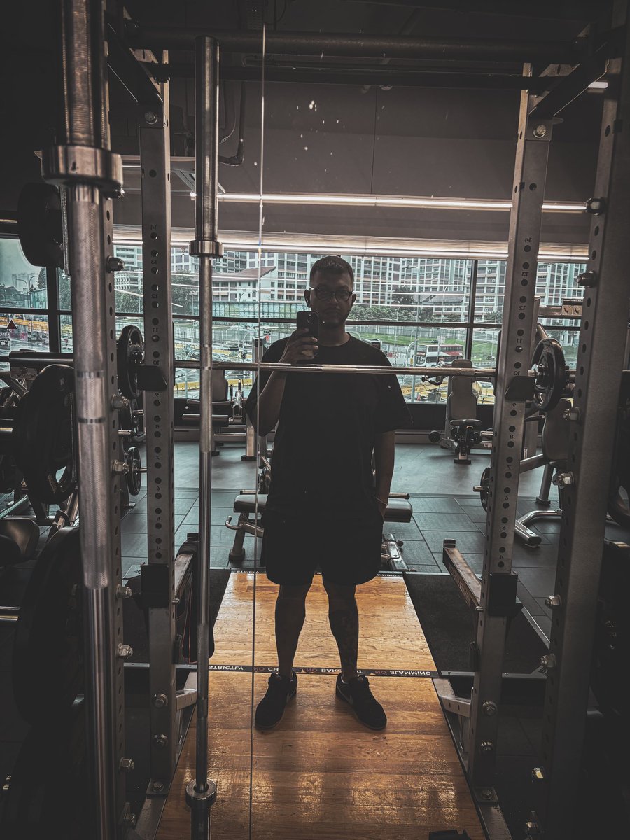 VananM's tweet photo. Big shoutout to everyone fighting mental, emotional, or physical battles and still showing up at the gym. That’s strength. Keep pushing, you got this! https://t.co/XUCNFMW4el