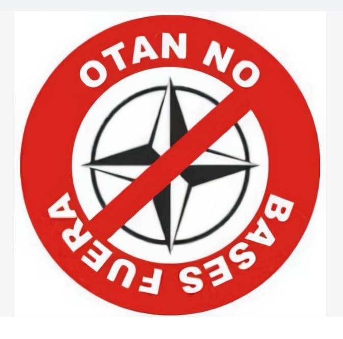 Viejo_Topo's tweet image. En su intento de manipular a la opinión pública, la ministra de Defensa @Defensagob, #Robles, declara que el anunciado y disparatado aumento de los presupuestos militares españoles decidido por el gobierno de @sanchezcastejon es para &quot;invertir en defensa y en paz, en libertades y…