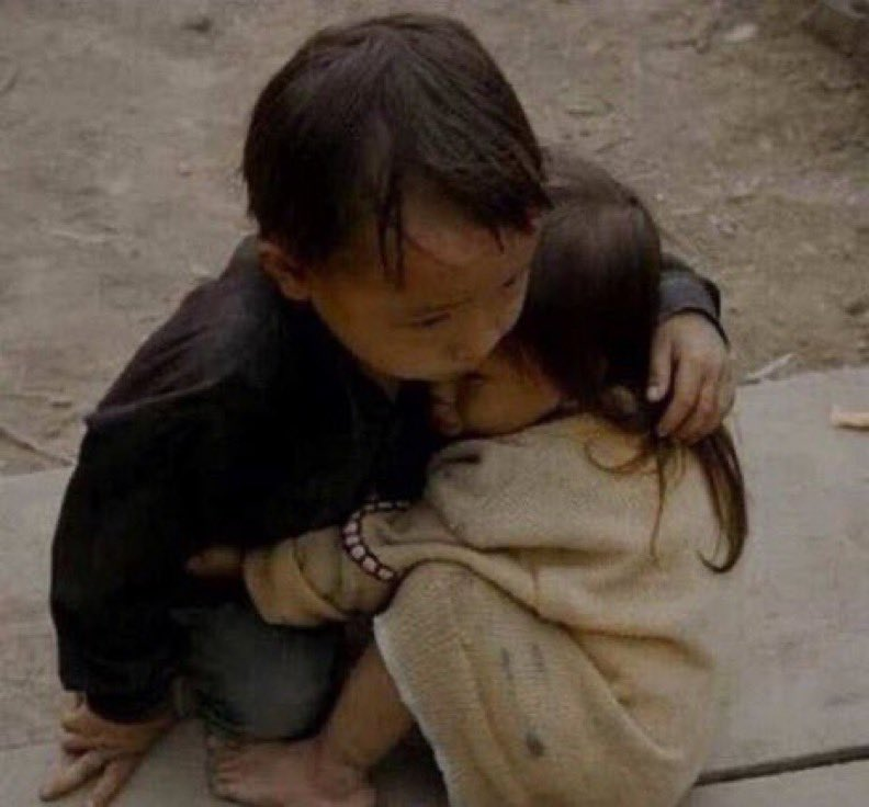 Sen abine sığındın da, abin kime sığınsın çocuk...

Doğu Türkistan’ı unutma TÜRK!