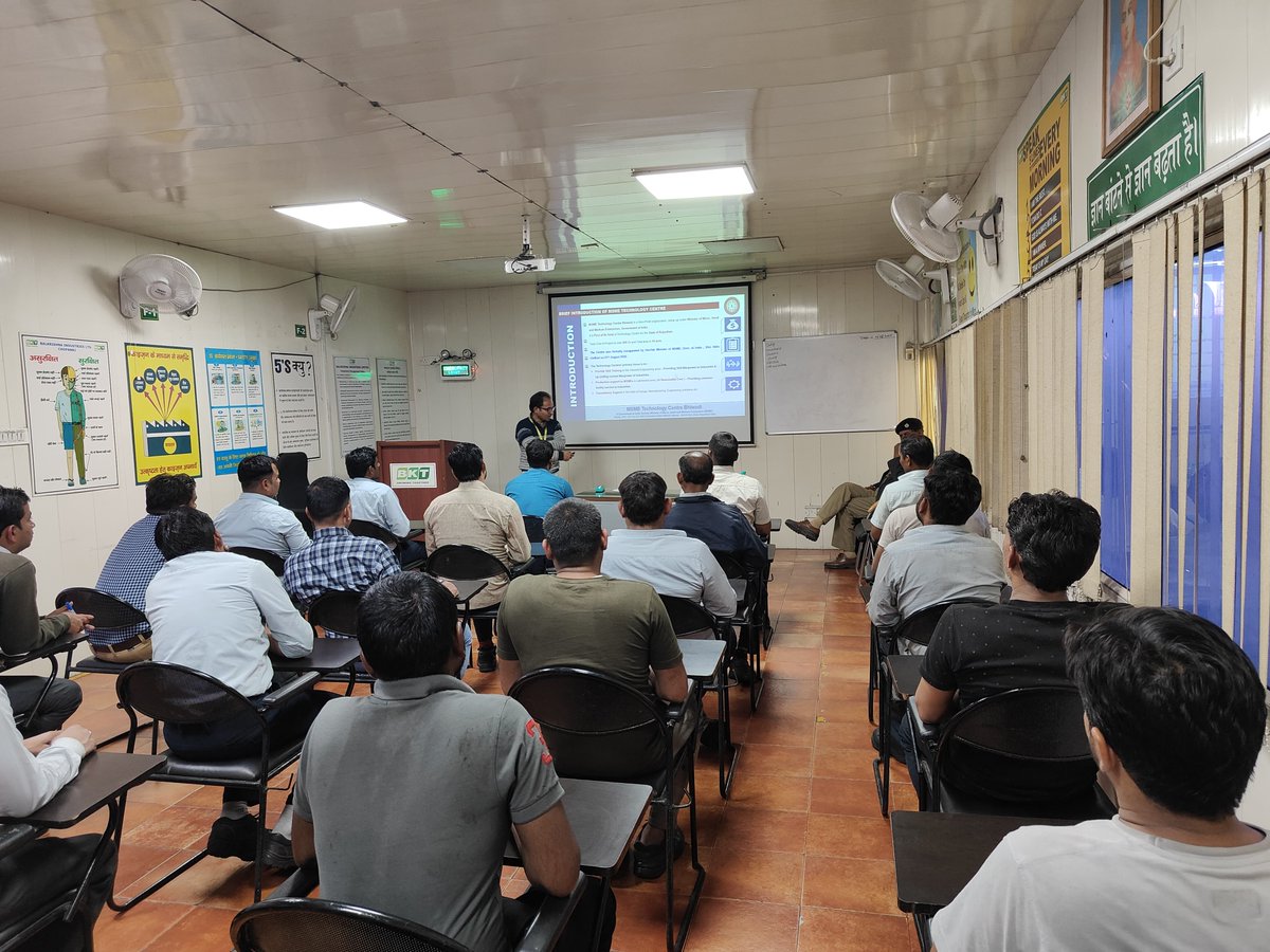 DegenHunterius's tweet photo. 🚀 Management Development Programme at BKT Tires, Bhiwadi 💡✨
Unlock the power of growth! 🌟 This programme is designed to empower new MSMEs by enhancing leadership, strategy, and decision-making skills. In today’s fast-paced world, continuous learning is the key to success! 💼 https://t.co/CDpUP1dGq0