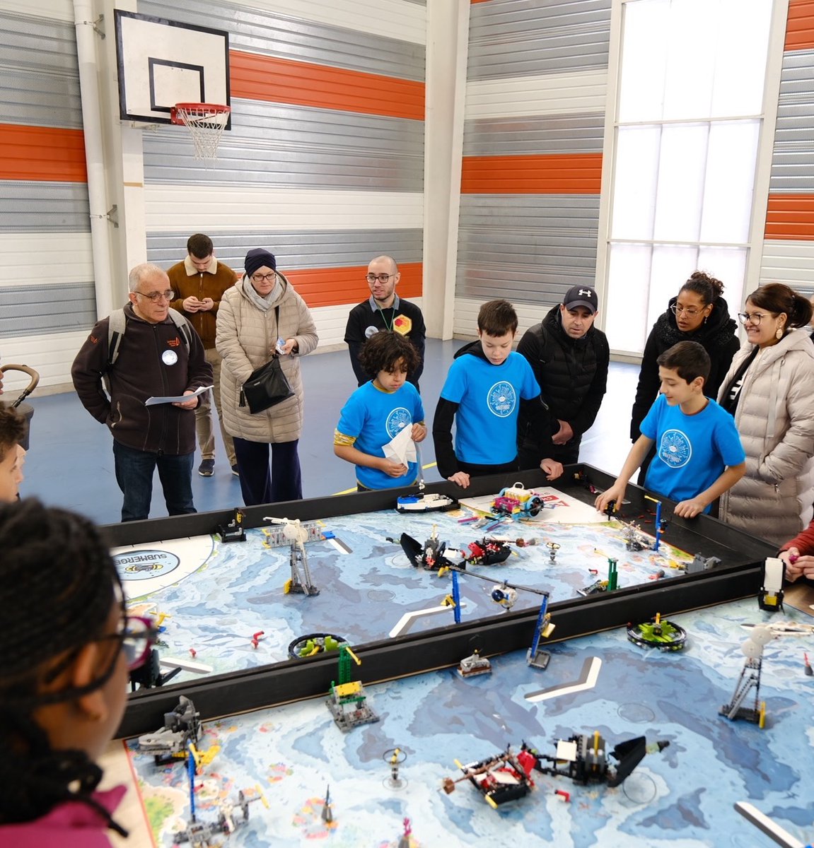Villetaneuse's tweet photo. 🚀Prix de l’innovation pour Villetaneuse !

Villetabot frappe fort à la @firstlegoleague. En seulement deux mois, nos jeunes talents ont imaginé une solution contre la pollution plastique à l’occasion du tournoi régional de robotique à @univ_spn 

Bravo à nos champions ! 👏 https://t.co/9si8yC0naH