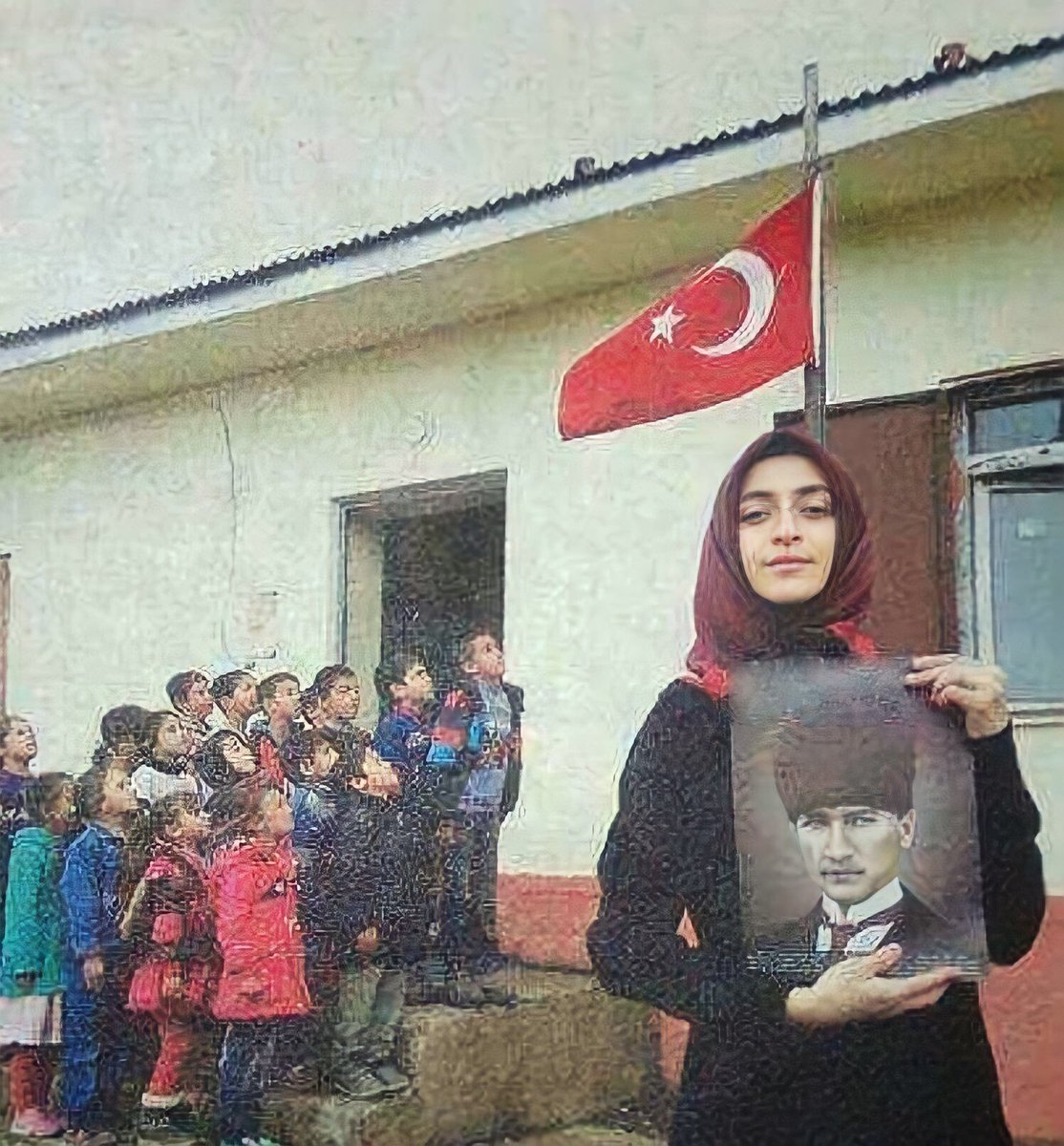 🇹🇷 Kutlu sabahlar Türk ulusu!