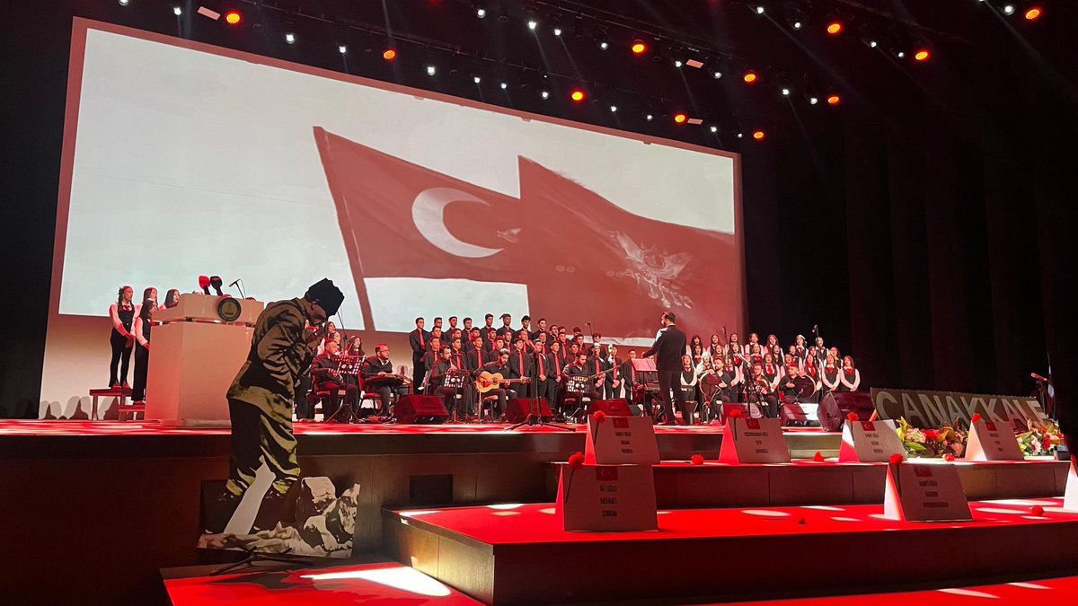 Gaziantep TOBB Fen Lisesi (@fenlisesitobb) on Twitter photo Gaziantep Valiliği, Gaziantep İl Milli Eğitim Müdürlüğü, Şahinbey Belediyesi ve Gülşen Batar Anadolu Lisesi iş birliğiyle düzenlenen 18 Mart Çanakkale Zaferi ve Şehitleri Anma programına katıldık. Emeği geçen öğretmenlerimizi ve öğrencilerimizi tebrik ederiz. <a href="/Gaziantep_MEM/">Gaziantep İl Millî Eğitim Müdürlüğü</a> Gaziantep Valiliği, Gaziantep İl Milli Eğitim Müdürlüğü, Şahinbey Belediyesi ve Gülşen Batar Anadolu Lisesi iş birliğiyle düzenlenen 18 Mart Çanakkale Zaferi ve Şehitleri Anma programına katıldık. Emeği geçen öğretmenlerimizi ve öğrencilerimizi tebrik ederiz. <a href="/Gaziantep_MEM/">Gaziantep İl Millî Eğitim Müdürlüğü</a>