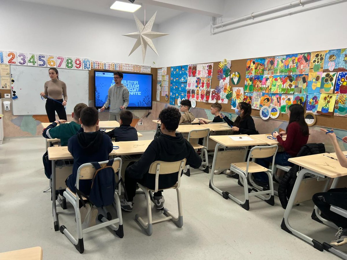 BlackNETs_BS's tweet photo. 🌊 Youth Power for Marine Protection! 🐠

At BlackNETs, we're all about empowering the next gen to safeguard our oceans! 💙 We know education is the key to stopping harmful activities! ✋

#Interregnextbsb #InterregNEXT #BlackSeaBasin #CohesionPolicy #BlackNETs #GhostBuster https://t.co/CZ37QtE8CC