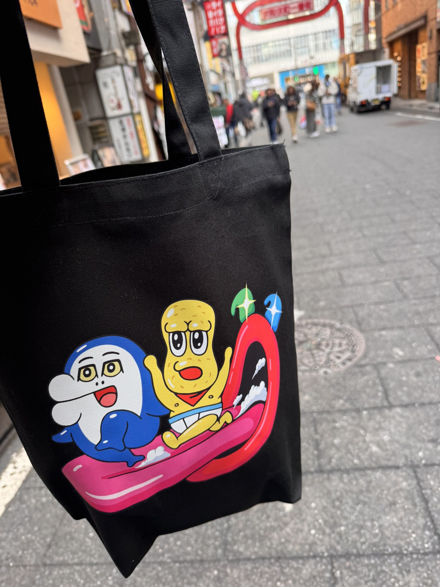 group_inou × ピーナッツくん × PAS TASTA トートバッグ Amazon.co.jp: ピーナッツくん×PAS TASTA×group_inou Tシャツ