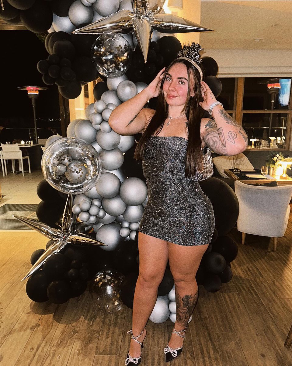 Ashley Donald (@ashleydonald222) on Twitter photo 