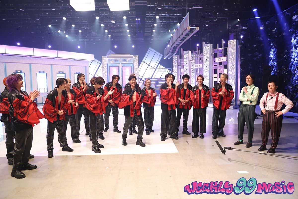 今週も始まりました📺
#週刊ナイナイミュージック

ナイナイ音楽番組制作に挑戦！第3弾✨

#THERAMPAGE の
番組ならではのSPパフォーマンスをお届け🤩

岡村記者が再びローニンカメラマン
矢部編集長は放送する映像を切り替える
スイッチャーに初挑戦！

トラブル発生で大パニック😱⁉️
お楽しみに～🫶