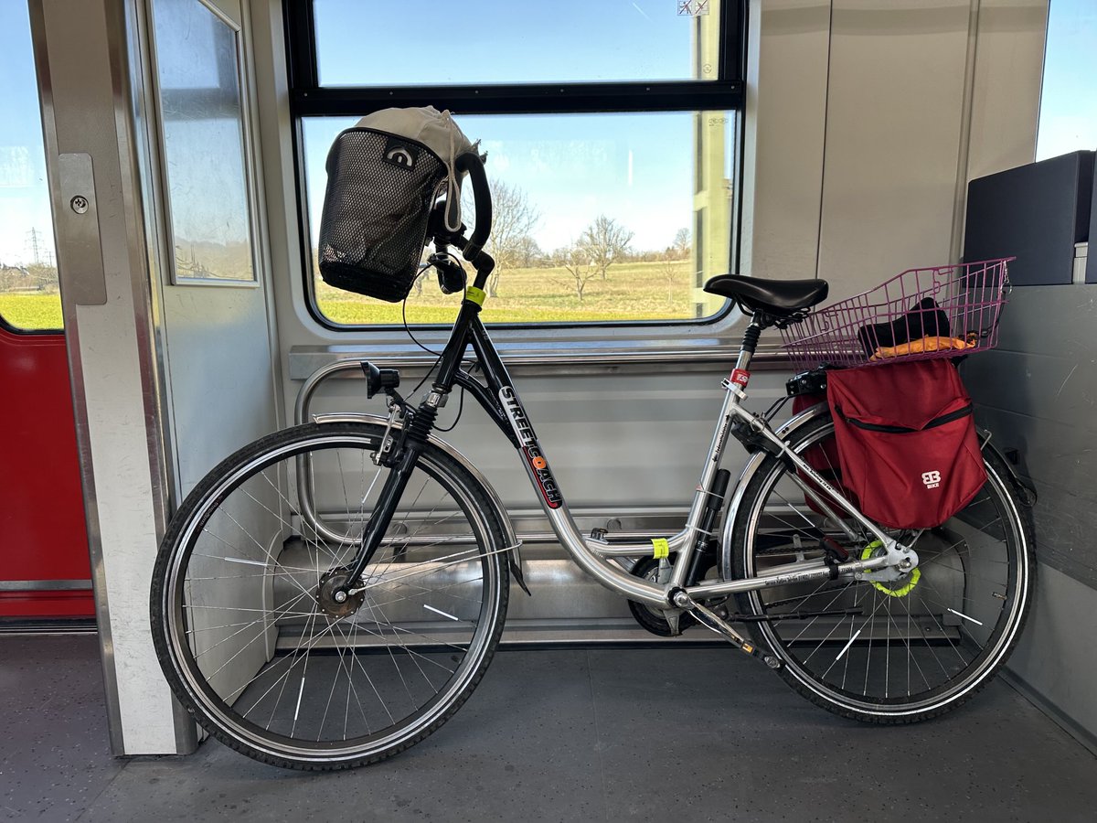 Vic Wong 黄维克 tweet media