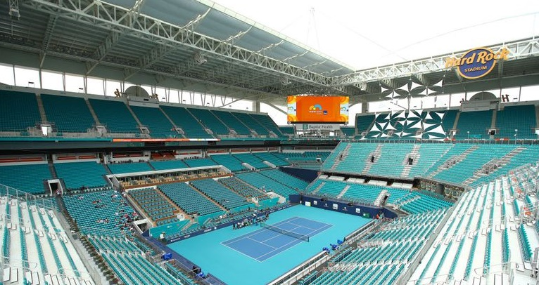 LeTennisGoat's tweet photo. Writeup + Prediction of EVERY mens first single round of the Miami Open.  

PT 1 , 16 of the 32 matches fully analysed - if this post gets 400 likes I'll drop PT 2!

A 🧵