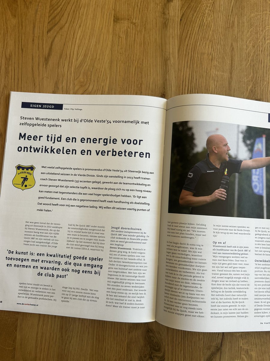 Steven Wuestenenk (@wuestenenks) on Twitter photo Vandaag lag de <a href="/DeVbt/">De Voetbaltrainer</a> op de mat! Blij met mijn bijdrage over werkwijze, beleid en cultuur bij <a href="/OldeVeste/">💛💙vv d' Olde Veste '54💙💛</a>. <a href="/Voorzet/">Flip Vellinga</a> dank voor het interview! Vandaag lag de <a href="/DeVbt/">De Voetbaltrainer</a> op de mat! Blij met mijn bijdrage over werkwijze, beleid en cultuur bij <a href="/OldeVeste/">💛💙vv d' Olde Veste '54💙💛</a>. <a href="/Voorzet/">Flip Vellinga</a> dank voor het interview!