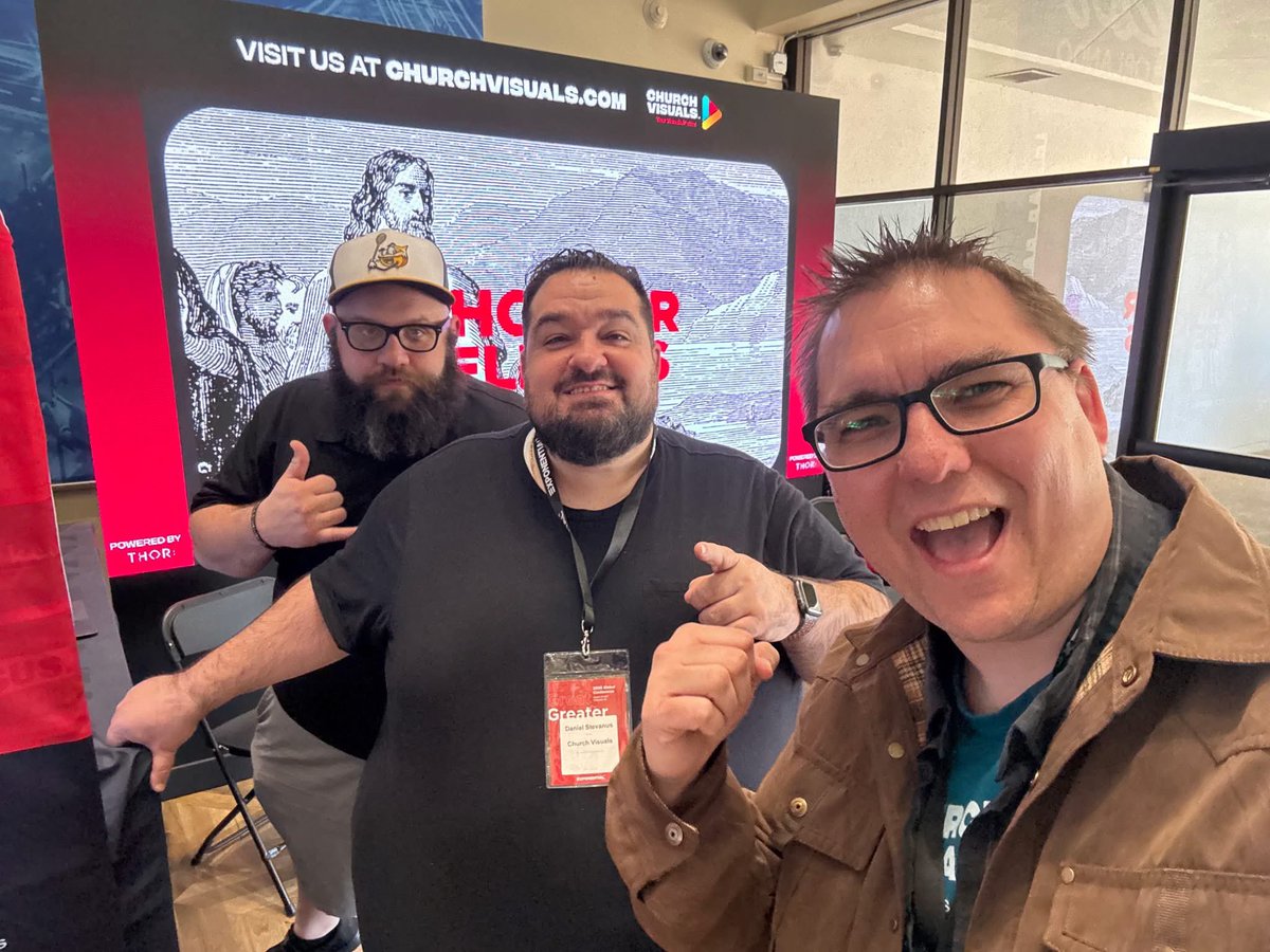 churchvisuals's tweet image. Carl and the guys are representing at @exponentialus this week! 

#exponentialconference2025 #EXPONENTIAL #exponential2025 #YourVisualsMatter