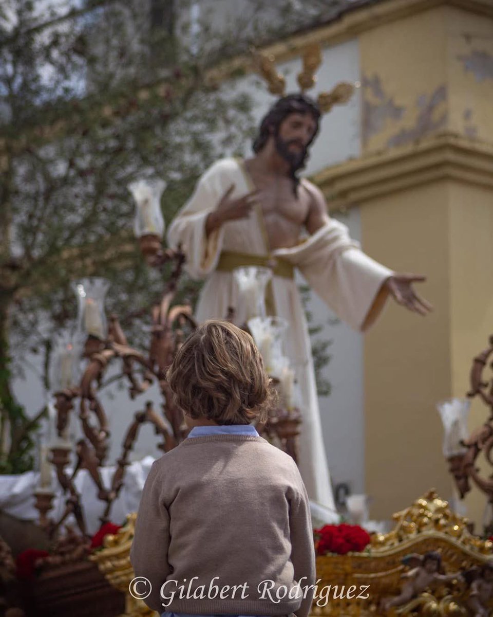 DÍA DEL PADRE 

Hoy la Iglesia recuerda a San José, celebramos el Día del Padre, desde nuestra Hermandad queremos felicitar a todos los padres, especialmente a los de nuestra Hermandad, y también recordar a los padres que nos miran desde el cielo y continúan cuidándonos