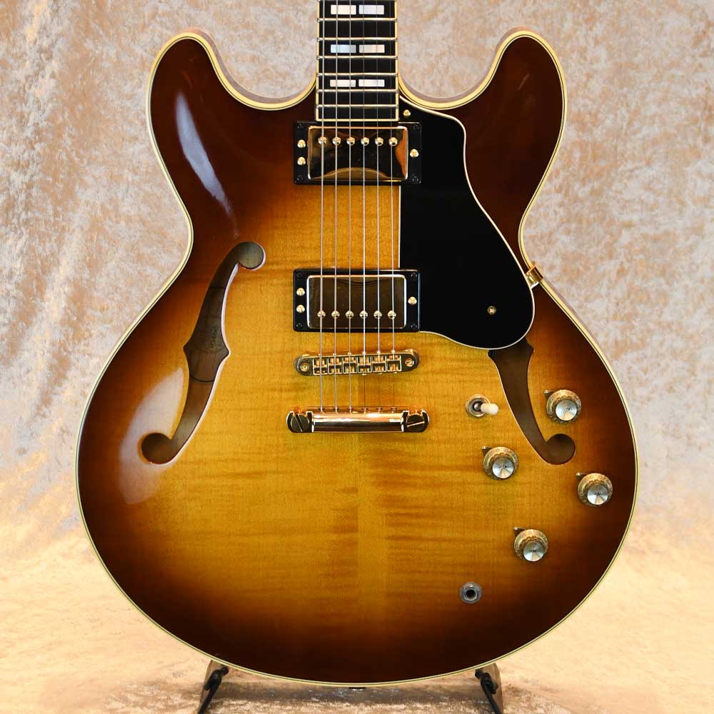 shimokura_hands's tweet photo. YAMAHA  SA2200

https://t.co/MqqkLgHDmQ

#yamaha #sa2200 #sa #セミアコ #semiacoustic #usedguitar #中古ギター https://t.co/Go9brCtmtw