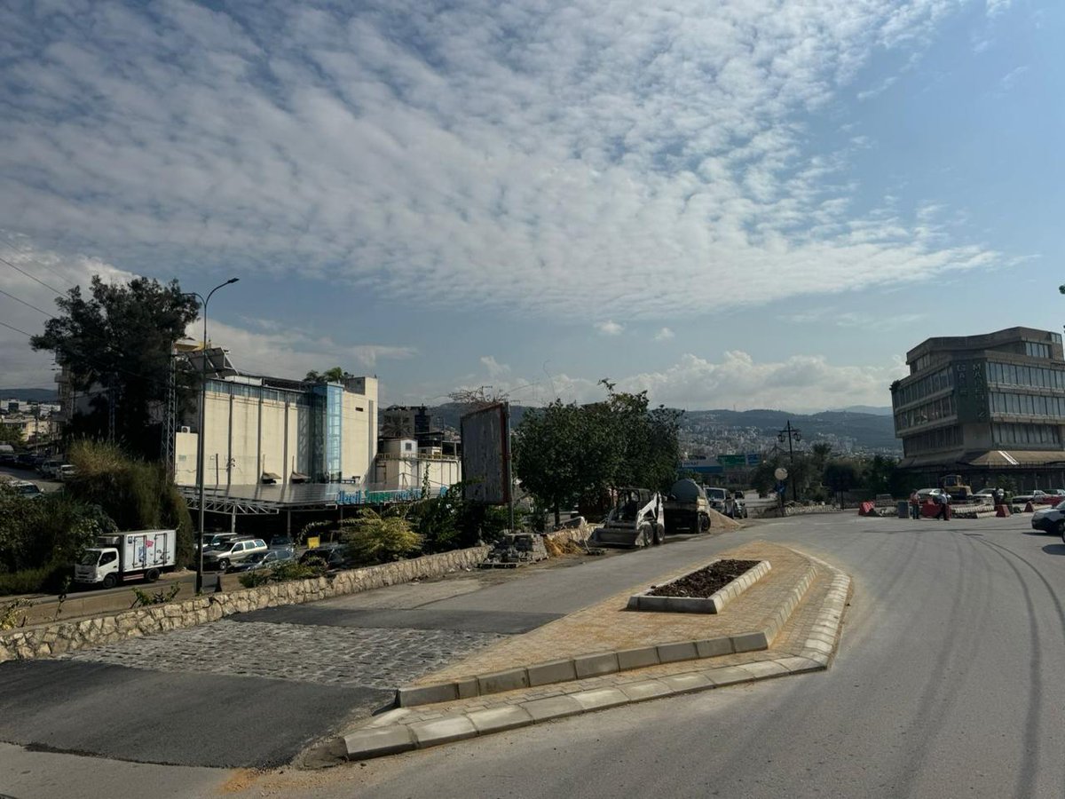 ILO Arab States - منظمة العمل الدولية (@iloarabstates) on Twitter photo ILO EIIP Jbeil LB Pedestrian Network funded by <a href="/GermanEmbBeirut/">Germany in Lebanon 🇩🇪🇱🇧</a> via @ <a href="/KfW_FZ_int/">KfW Development Bank</a> , is transforming mobility!
✅ 1.5 km sidewalks 🚦
✅ Traffic calming & urban cleaning ♻️
✅ 13,441 worker days | 34.65% women | 4.69% PwDs
Safer walkways, better connectivity & lasting impact! ILO EIIP Jbeil LB Pedestrian Network funded by <a href="/GermanEmbBeirut/">Germany in Lebanon 🇩🇪🇱🇧</a> via @ <a href="/KfW_FZ_int/">KfW Development Bank</a> , is transforming mobility!
✅ 1.5 km sidewalks 🚦
✅ Traffic calming & urban cleaning ♻️
✅ 13,441 worker days | 34.65% women | 4.69% PwDs
Safer walkways, better connectivity & lasting impact!