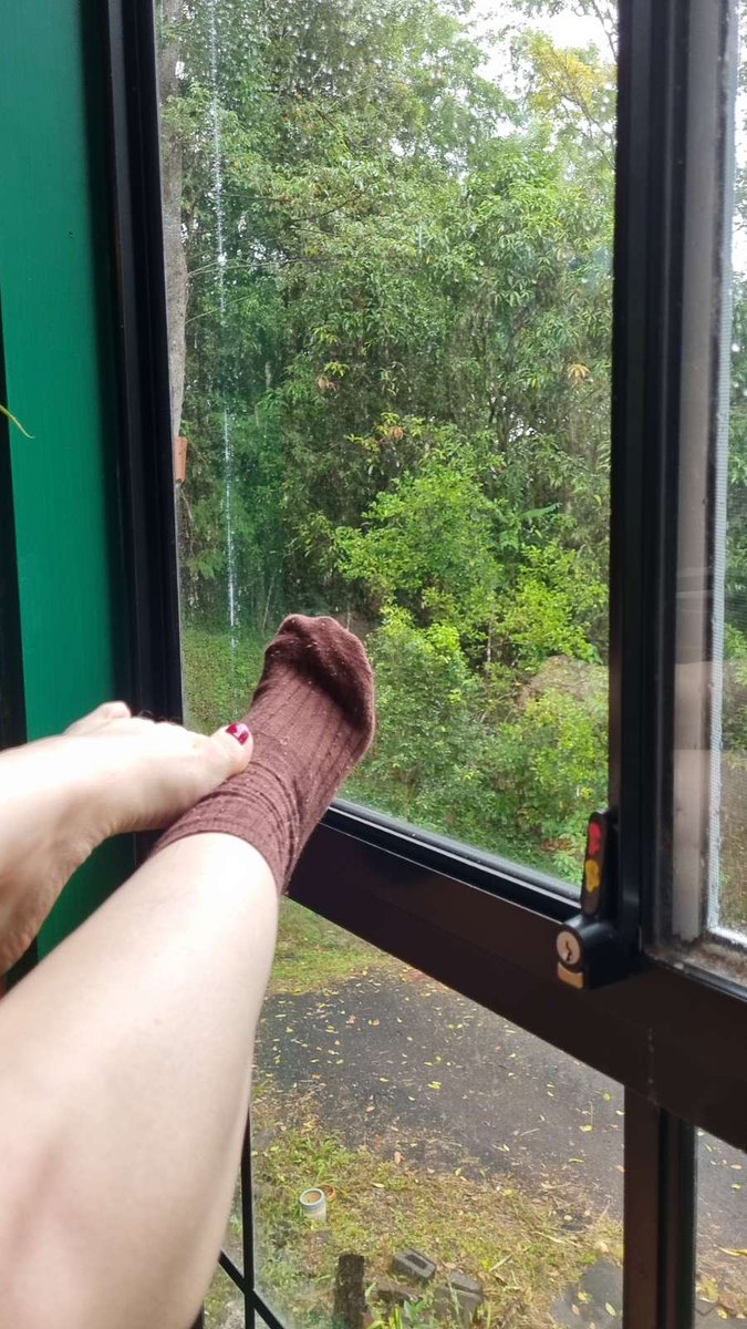 Hmm take it off! 😒