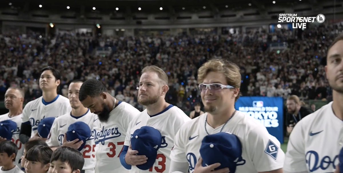 BRWalkoff's tweet photo. GAME 2 OF THE TOKYO SERIES IS HERE ⚔️

Who ya got? https://t.co/stnnsUpKBo