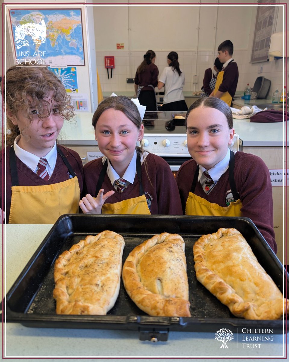 linsladeschool's tweet image. Learning traditional skills! Year 8 students whipped up some fantastic Cornish pasties with Mr. Cronin. A delicious and educational experience! #FoodTech #HandsOnLearning #BakingFun #LeightonBuzzard
@ChilternLT @mjpGibbs @PMStock11 @Mnormanedu