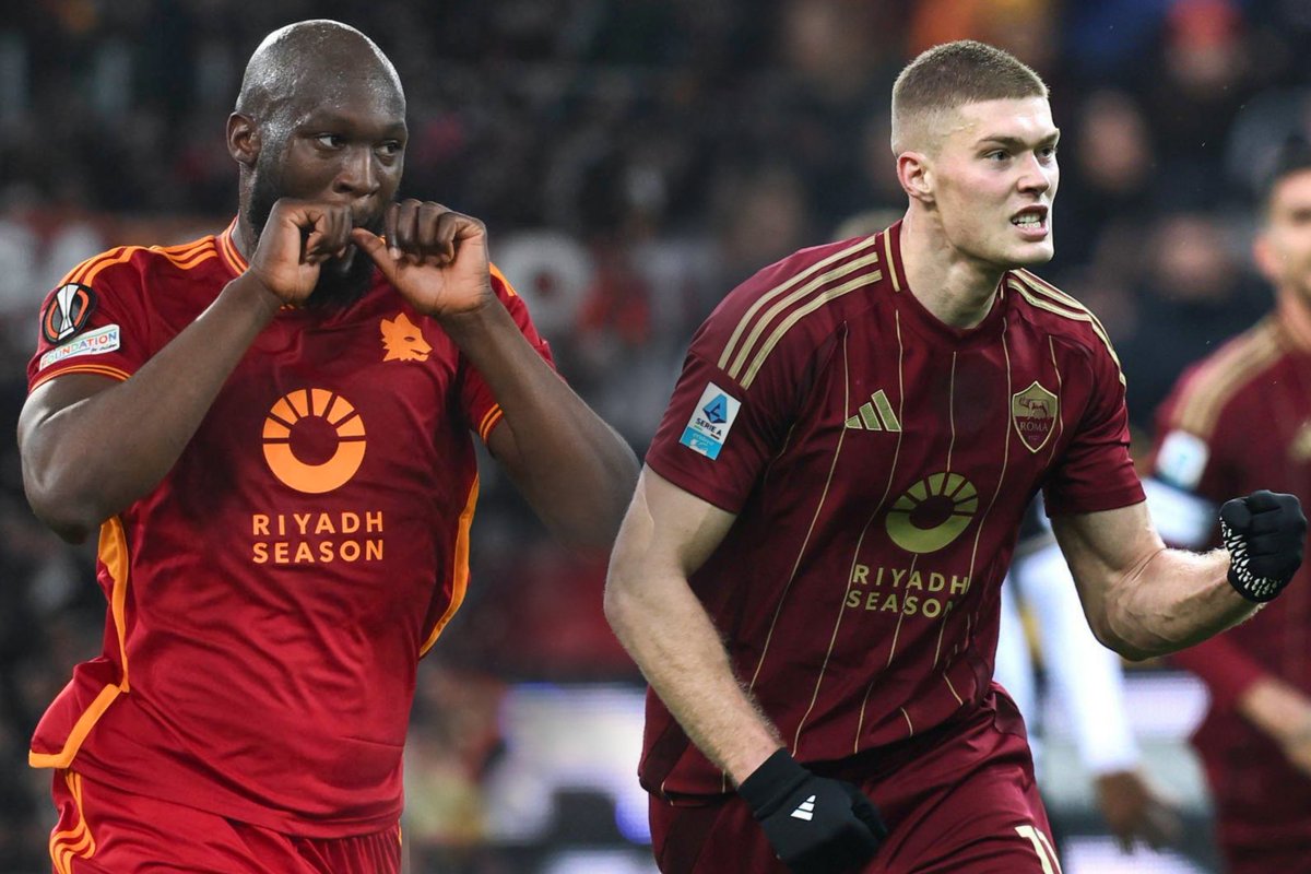 ASRomaFrancopho's tweet photo. Rapide comparatif entre Artem #Dovbyk et son prédécesseur, Romelu #Lukaku à la J29 #SerieTim:
ROMELU LUKAKU
📊 28 matchs (2100)2520
⚽ 10 buts et 3 passes décisives
*ne commence qu'à la 3e journée
ARTEM DOVBYK
📊 25 matchs (1821'/2250')
⚽ 10 buts et 3 passes décisives https://t.co/UuxUfGZjaN