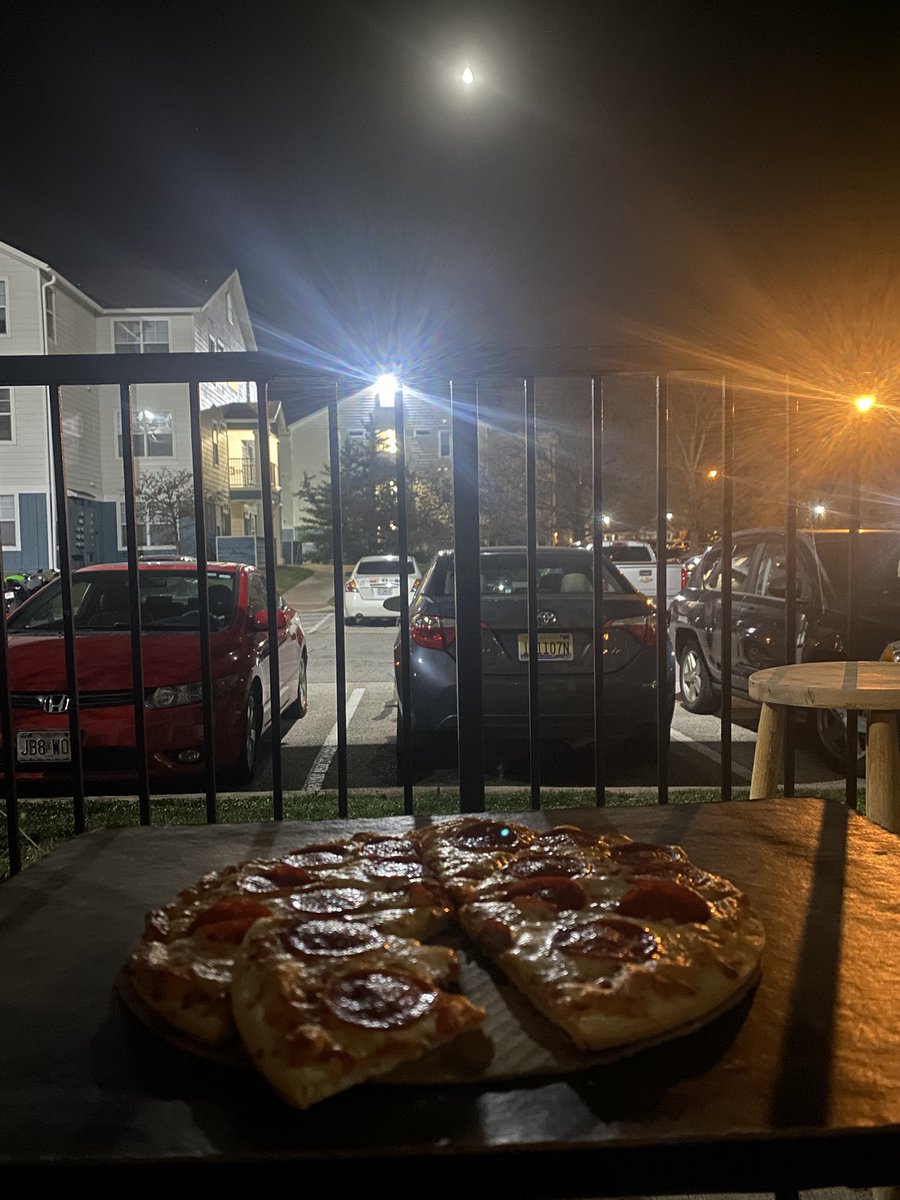 This is the real college experience.