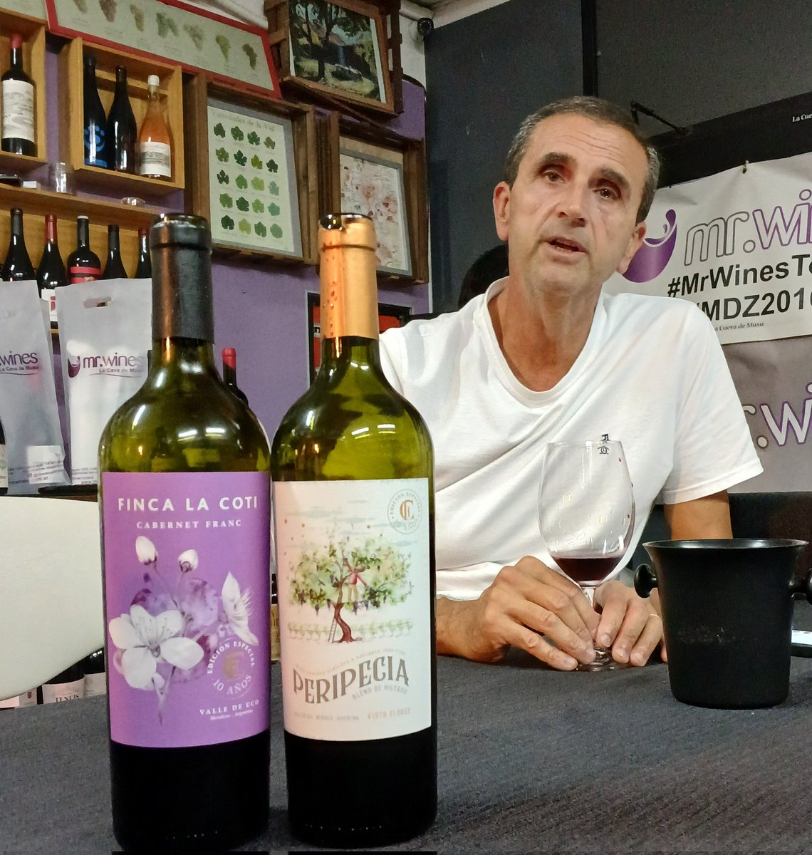 Me visitó Fede de <a href="/fincalacoti/">Federico Mastronardi</a> con nuevas cosechas. Cada año todo más lindo, la semana próxima charlaremos en un live de instagram y llegarán a la cueva nuevas añadas!