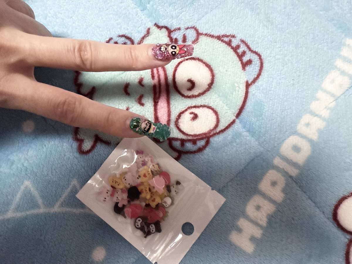 ほしい物リストから頂きました♪
ありがとうかわいい☺️🍓
次はどんなネイル💅にしようかなっ