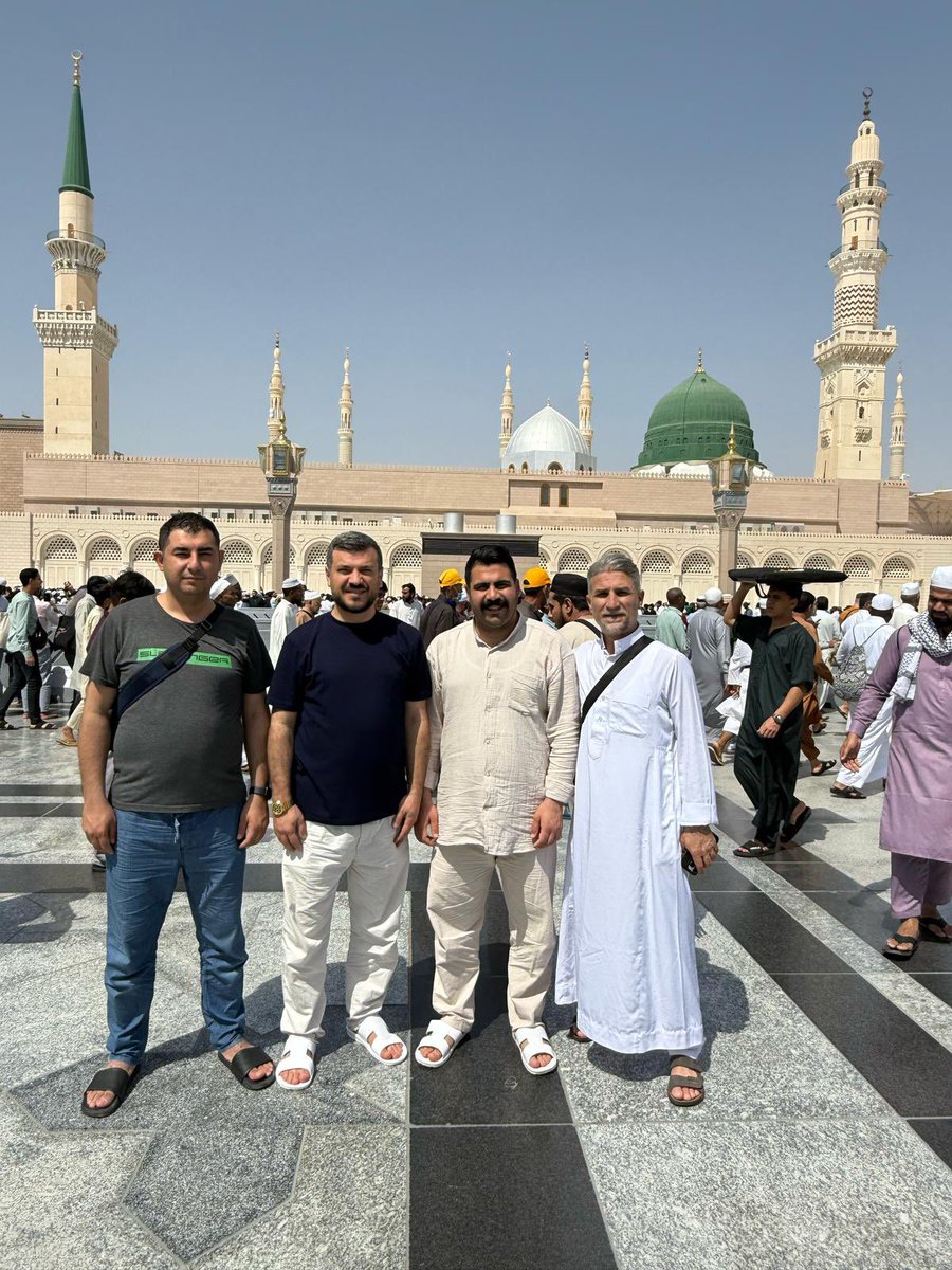 ahmethamdicicek's tweet photo. Yürütülen soruşturma kapsamında gözaltı listesinde bulunan kişi ile aramızda isim benzerliği bulunmaktadır. 

Merak edip arayan, ulaşamayan dostlara kutsal topraklardan selamlar… https://t.co/MMcXsX8YrL